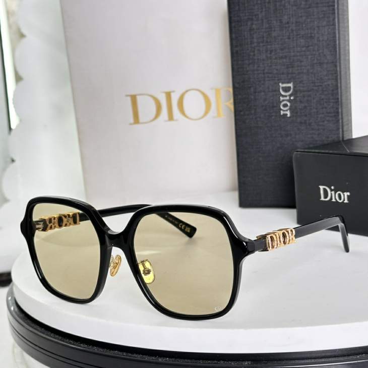 Picture of Dior Sunglasses _SKUfw75841745fw